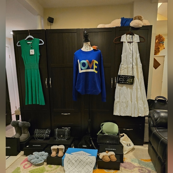 Chinti & Parker Sweaters - Chinti & Parker Cashmere " Love" Sweater Size Large New W/ Tags Retails $295